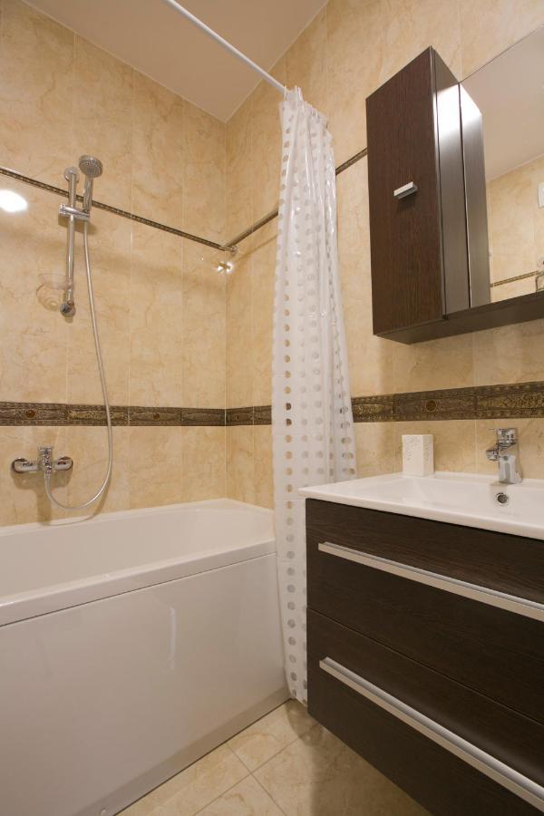 Anatolia - Family Sea View One-Bedroom Apartment Будва Екстериор снимка