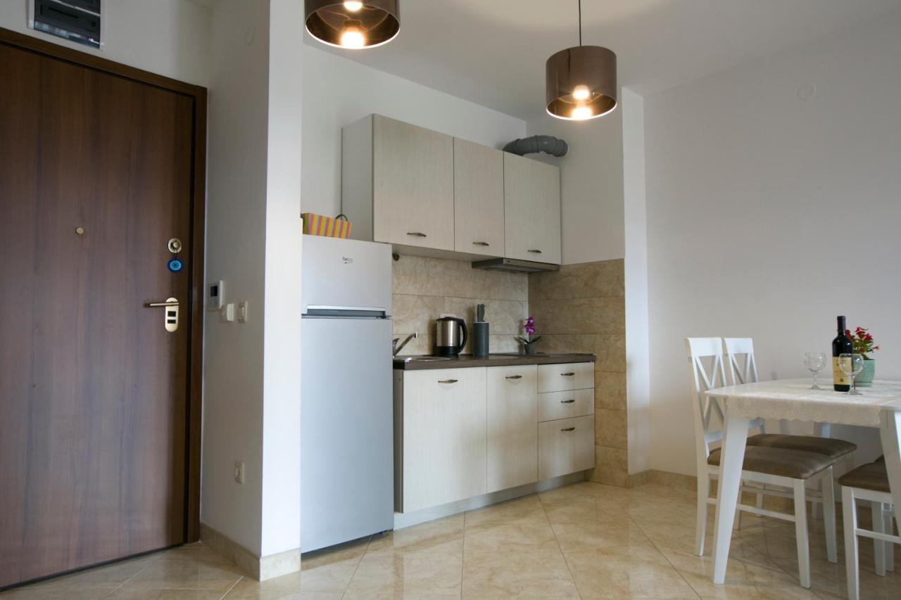 Anatolia - Family Sea View One-Bedroom Apartment Будва Екстериор снимка